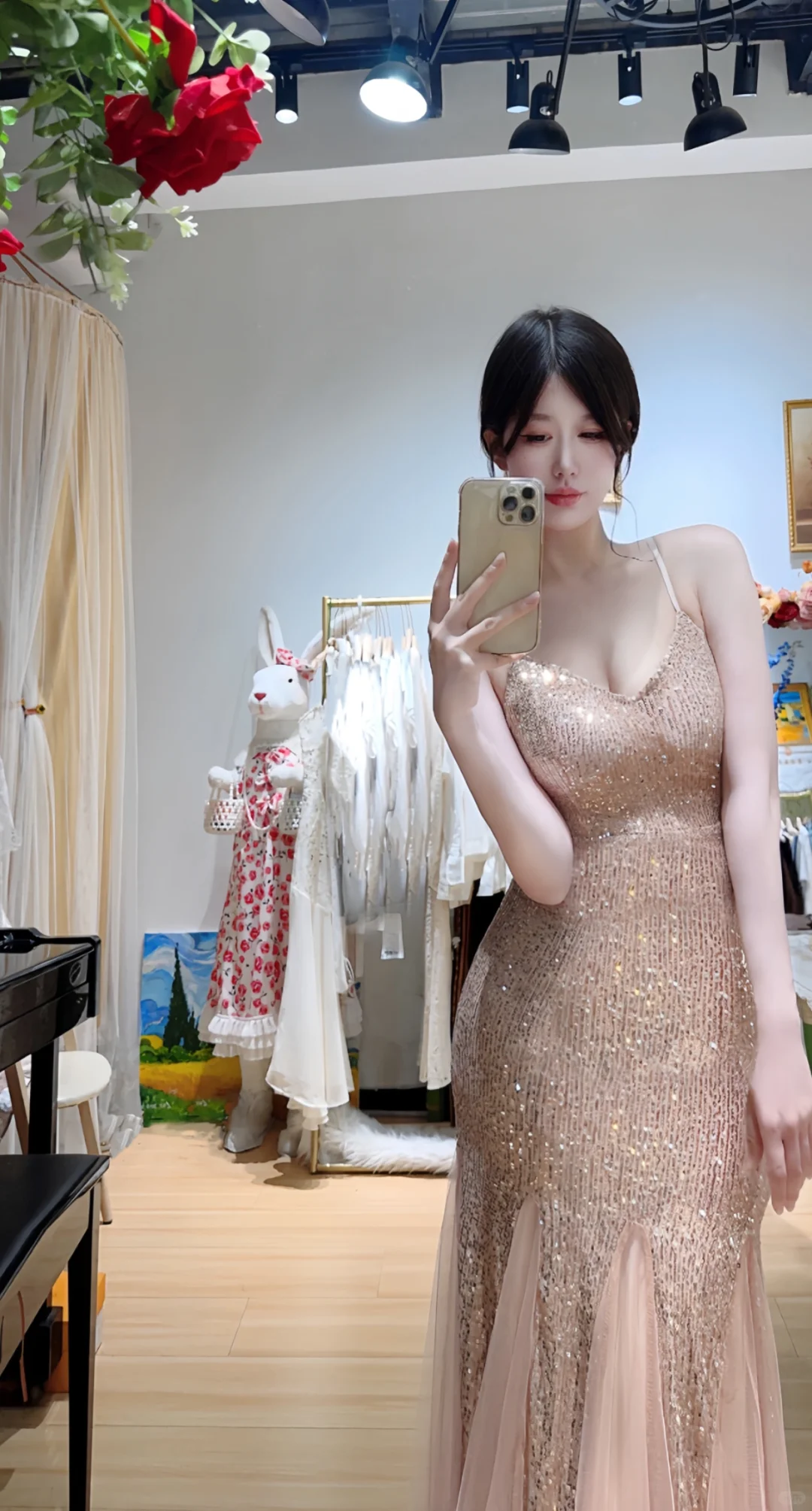 姐妹们请交出你们的约会战袍