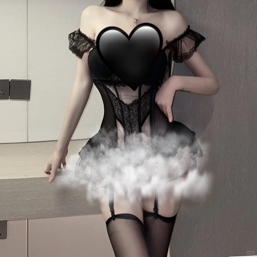 老婆们左滑帮我穿上❗超欲的鱼骨胸衣