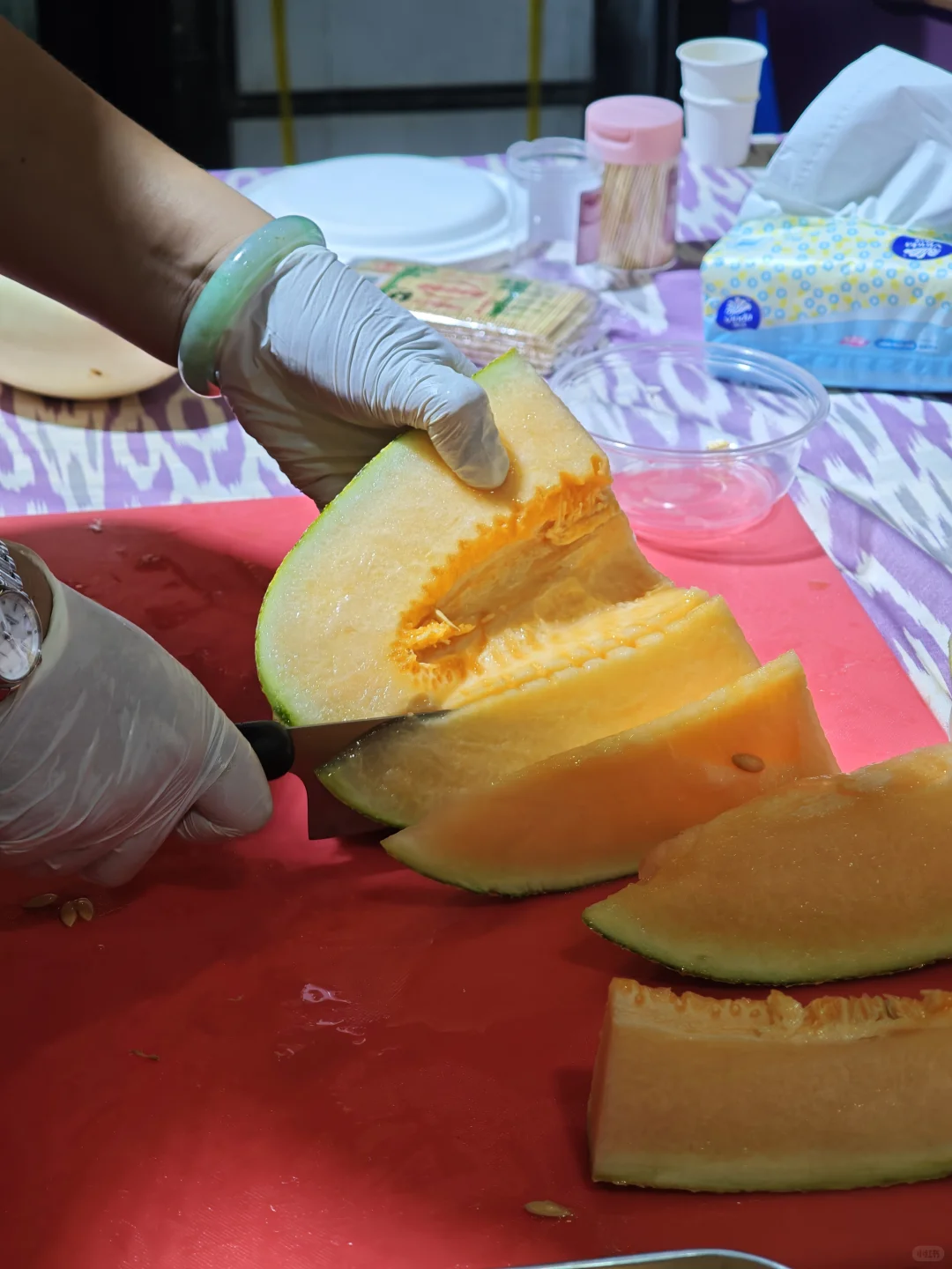 特意没吃早餐就冲了！！！