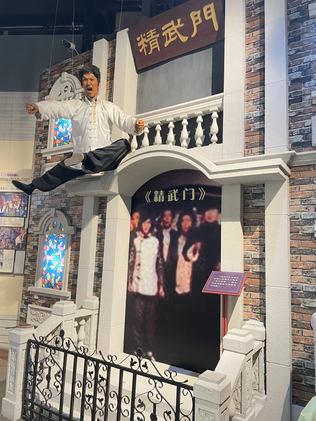 我能坐着看巨屏，待一天～