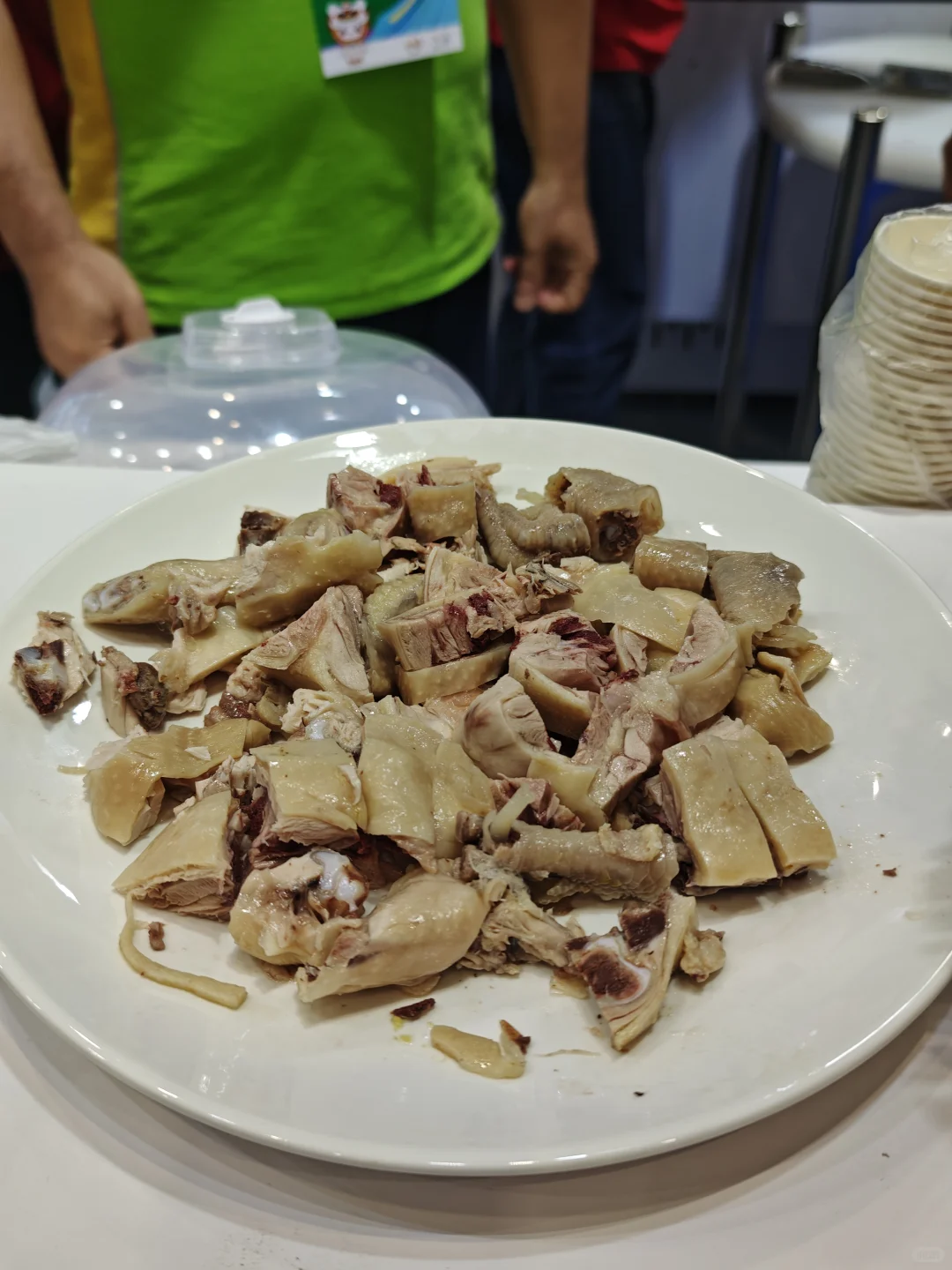 特意没吃早餐就冲了！！！