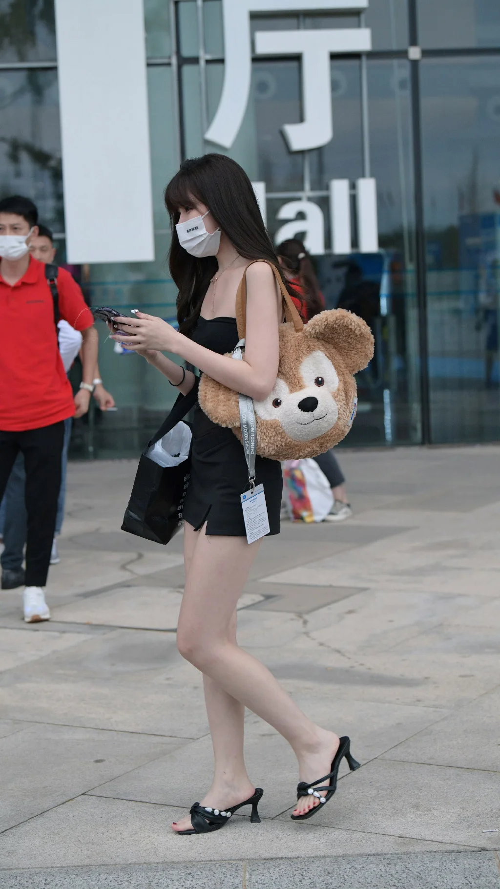 街拍美女|好白的腿