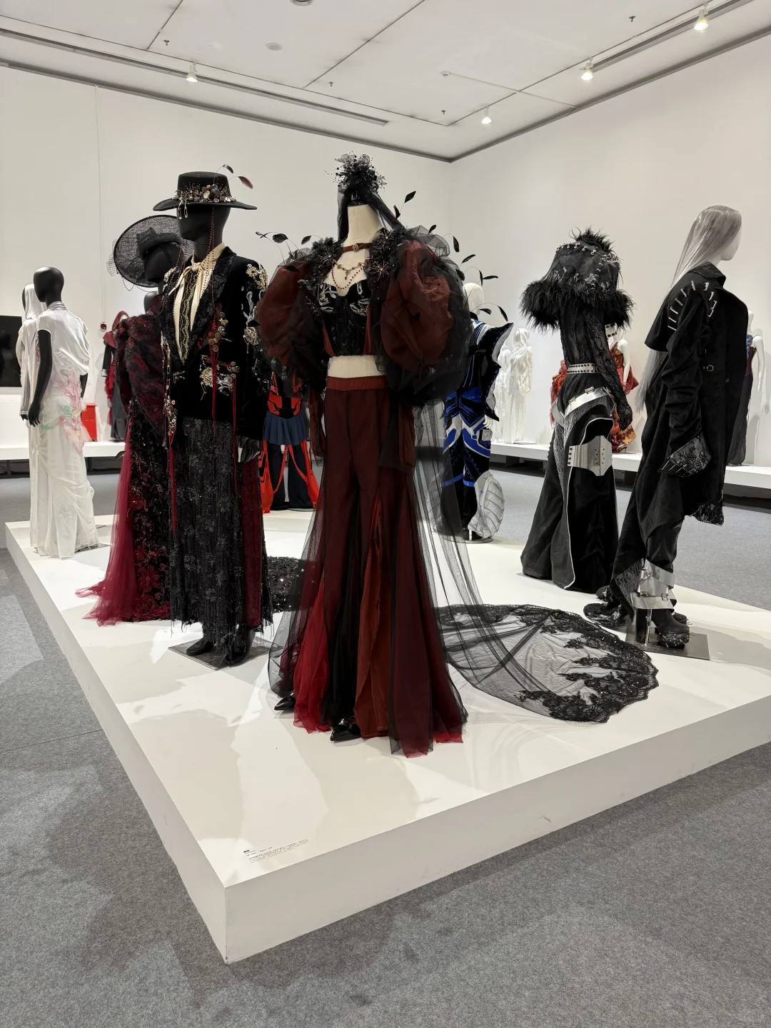 广美毕业展杀疯了！！！这届设计是神仙打架吧！