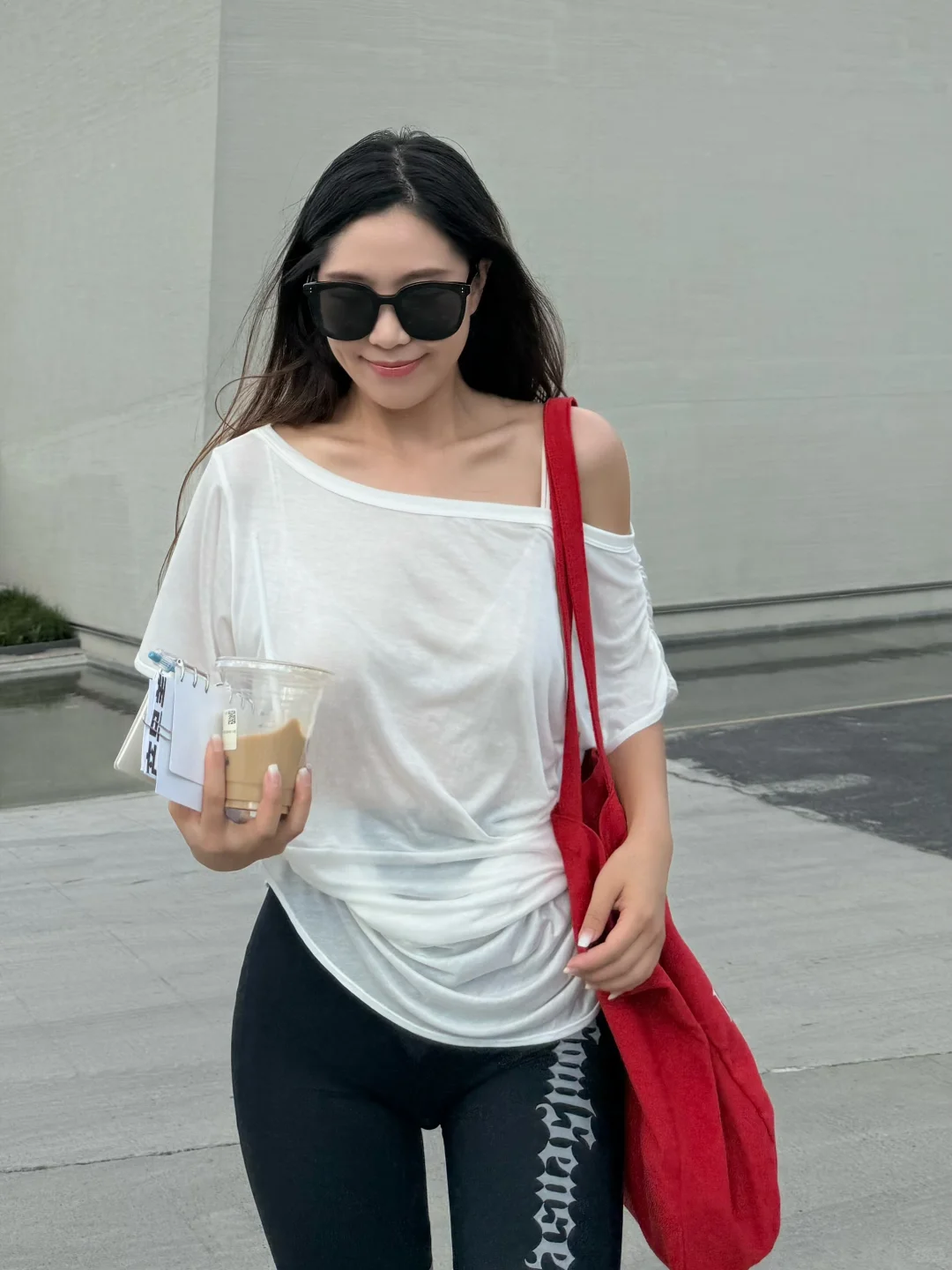 是白月光的瑜伽服！！！