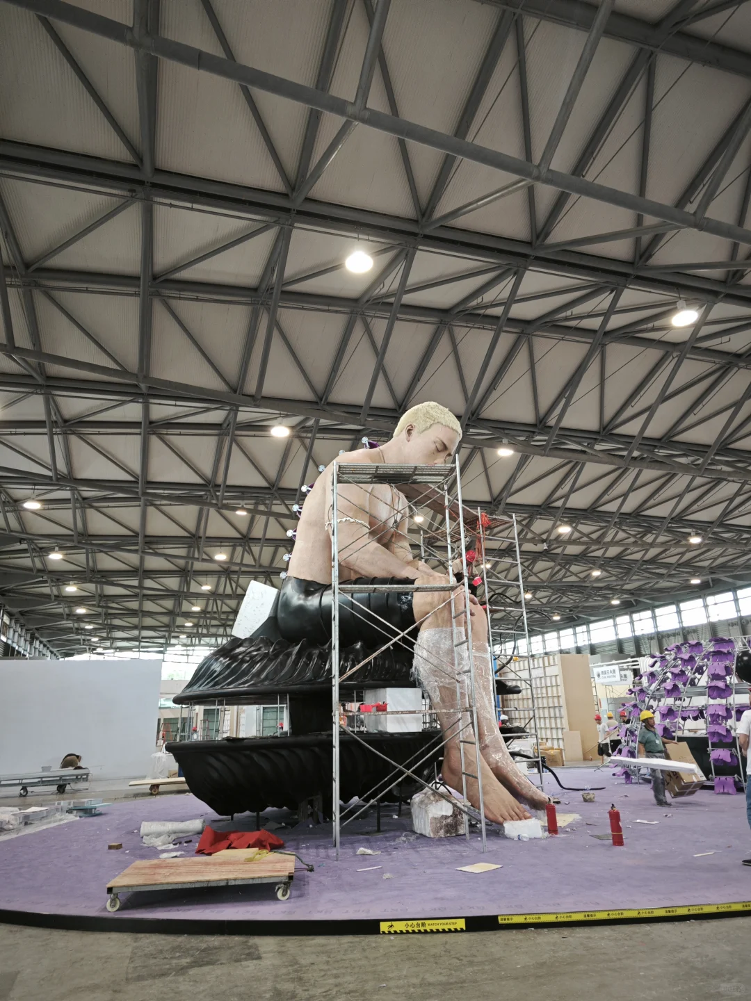 百货展搭建现场—今年百货展更有意思了喔