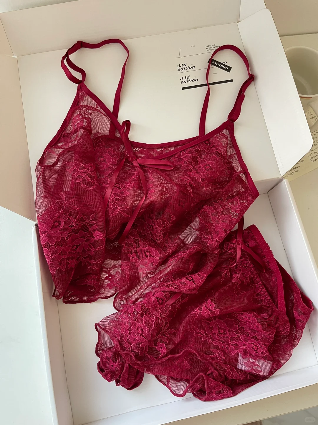 浪漫的微醺玫瑰睡衣