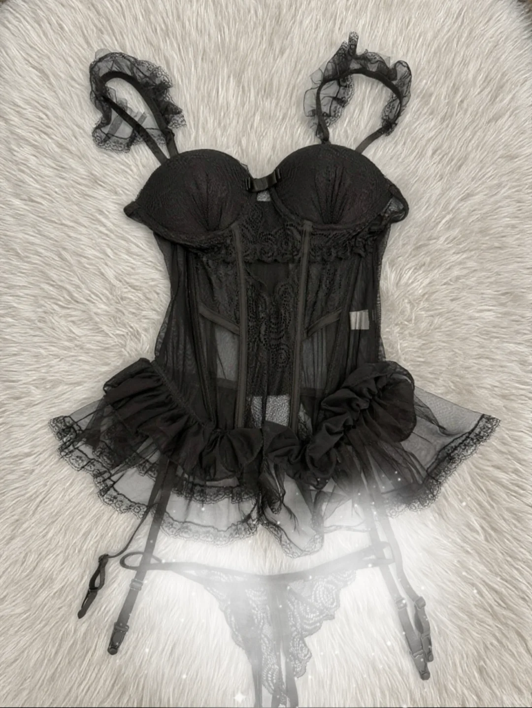 老婆们左滑帮我穿上❗超欲的鱼骨胸衣