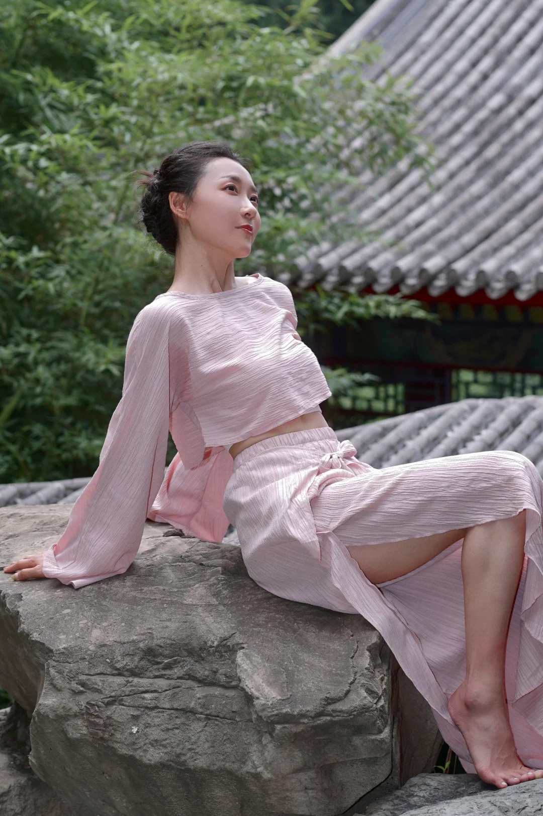 我愿意称她是今年最美的瑜伽服?