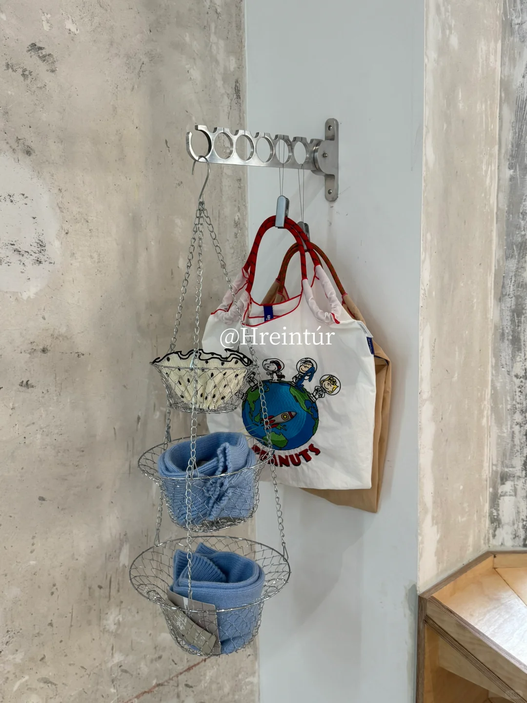 见过袜子展吗？这个工业空间太有艺术感了