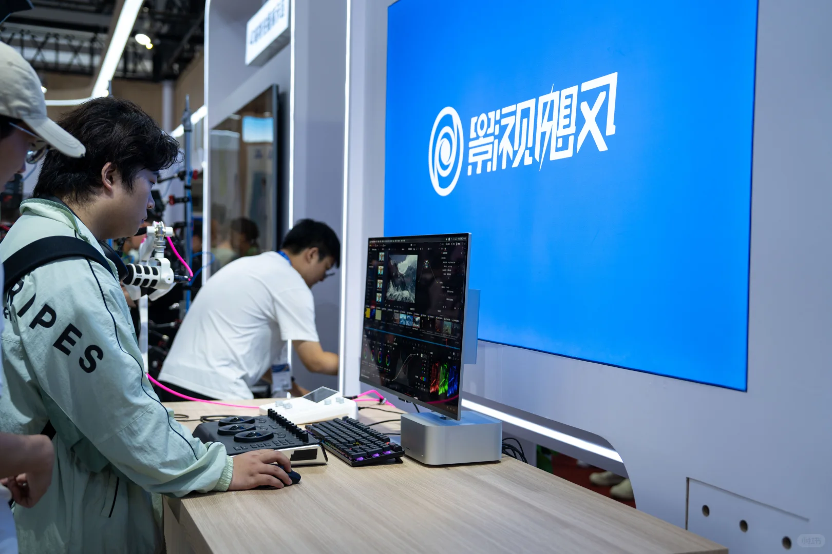 影视飓风第一次亮相BIRTV展会就火爆了