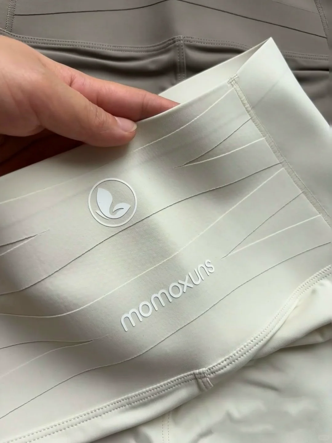 无尴尬线的瑜伽裤