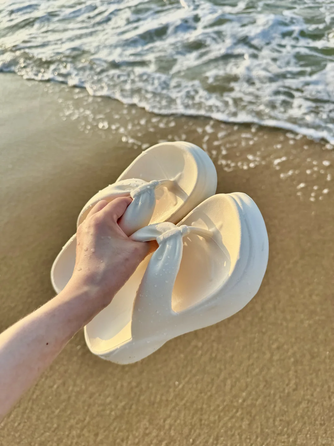 马来西亚旅游穿搭｜被路人要?的暴走拖鞋