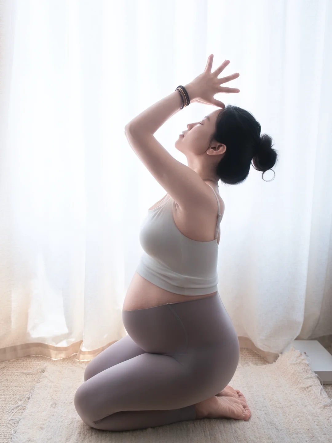 孕晚期还在动｜这条瑜伽裤给了我底气