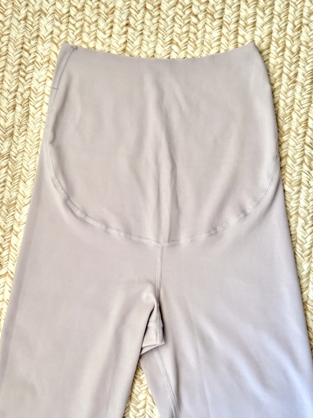 孕晚期还在动｜这条瑜伽裤给了我底气