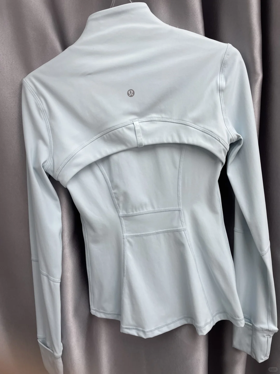 define透明蓝带手几天了 不敢穿出去怕认出