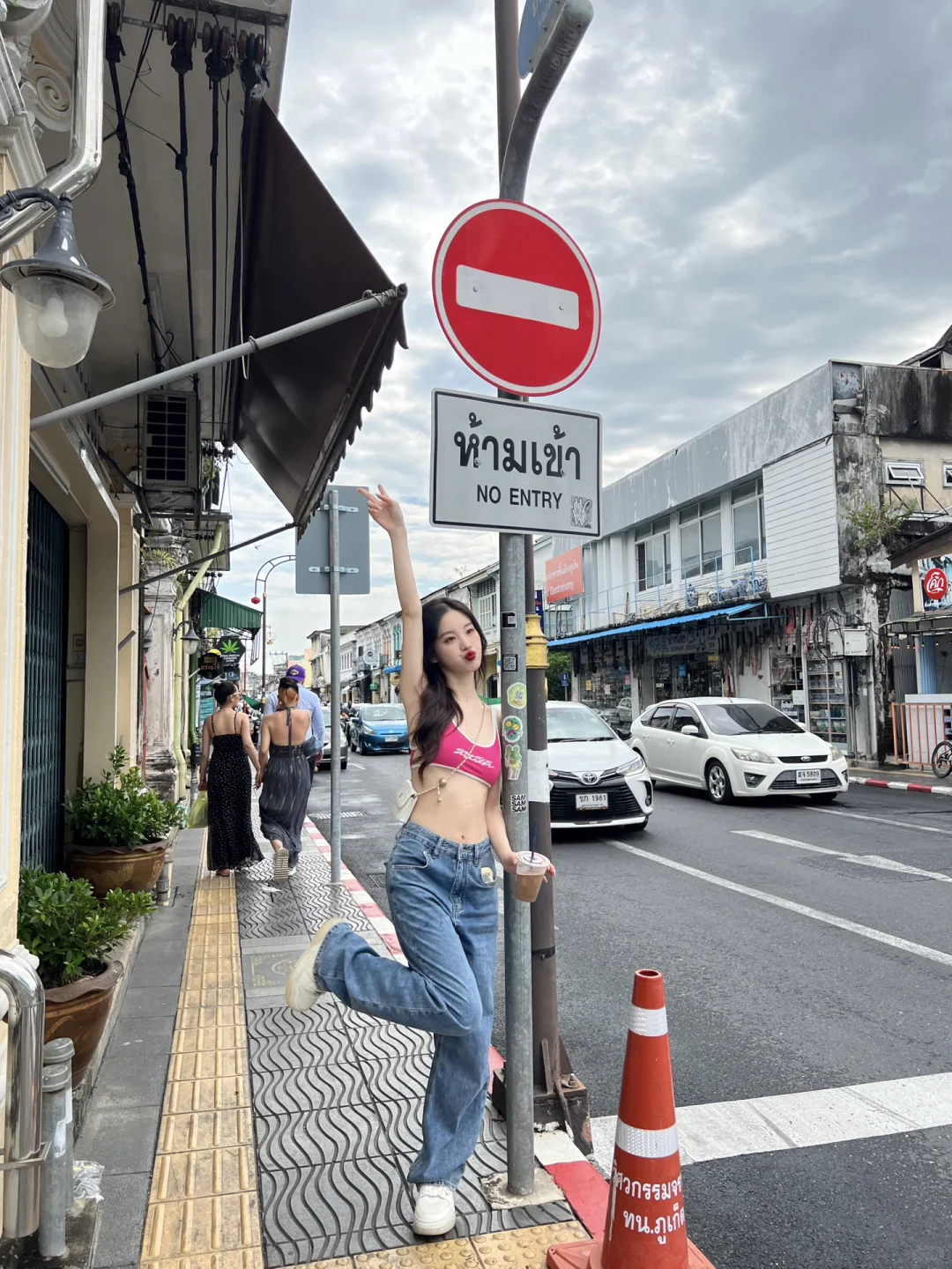 在普吉岛实现穿衣自由?