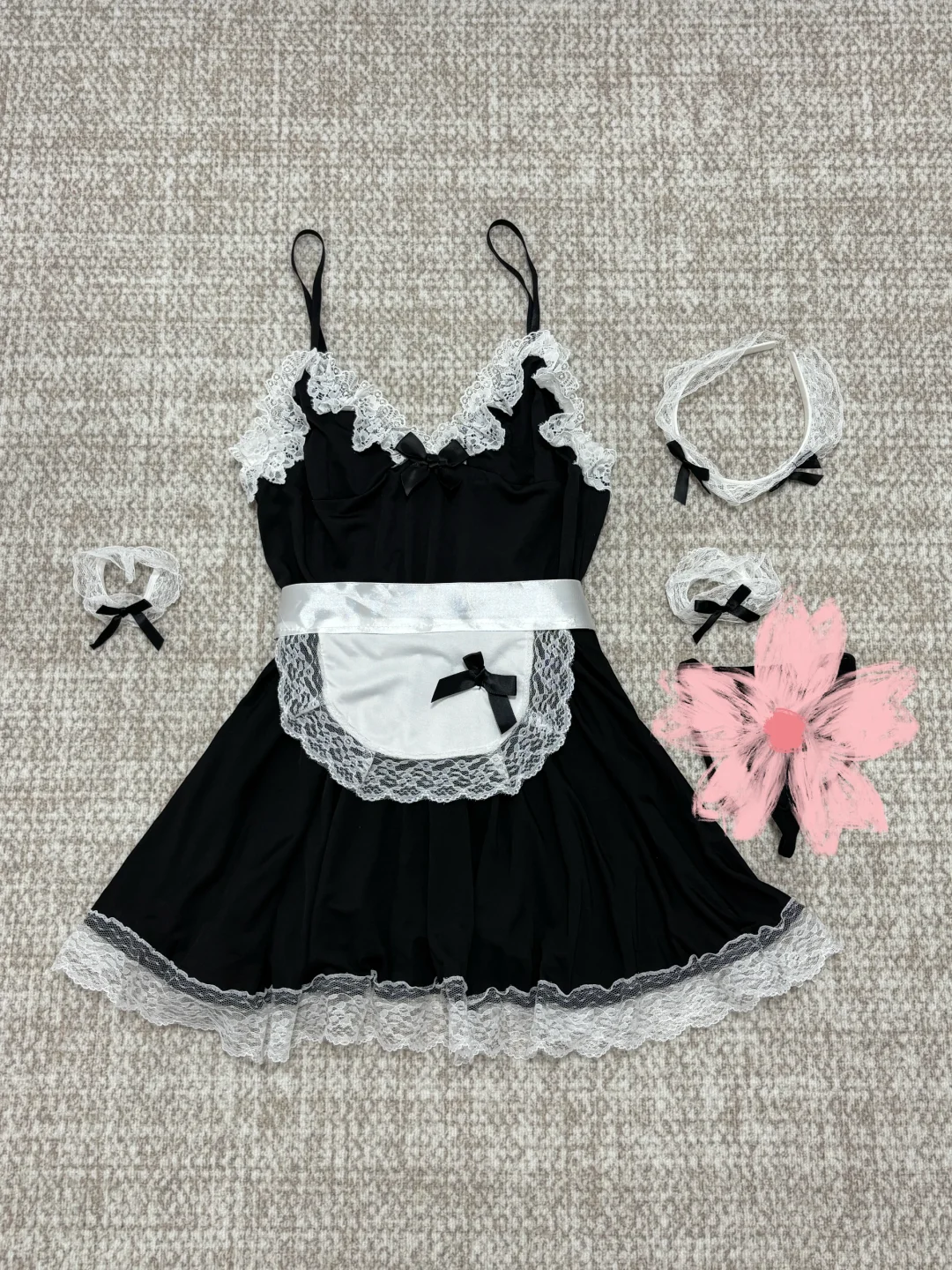 左滑！看我变身黑糖女仆‼️