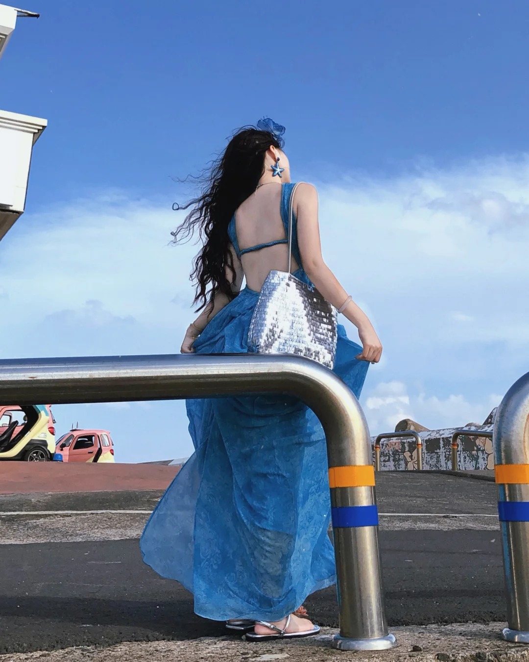 海边这样拍背影氛围感拉满了！！?人鱼海蓝美