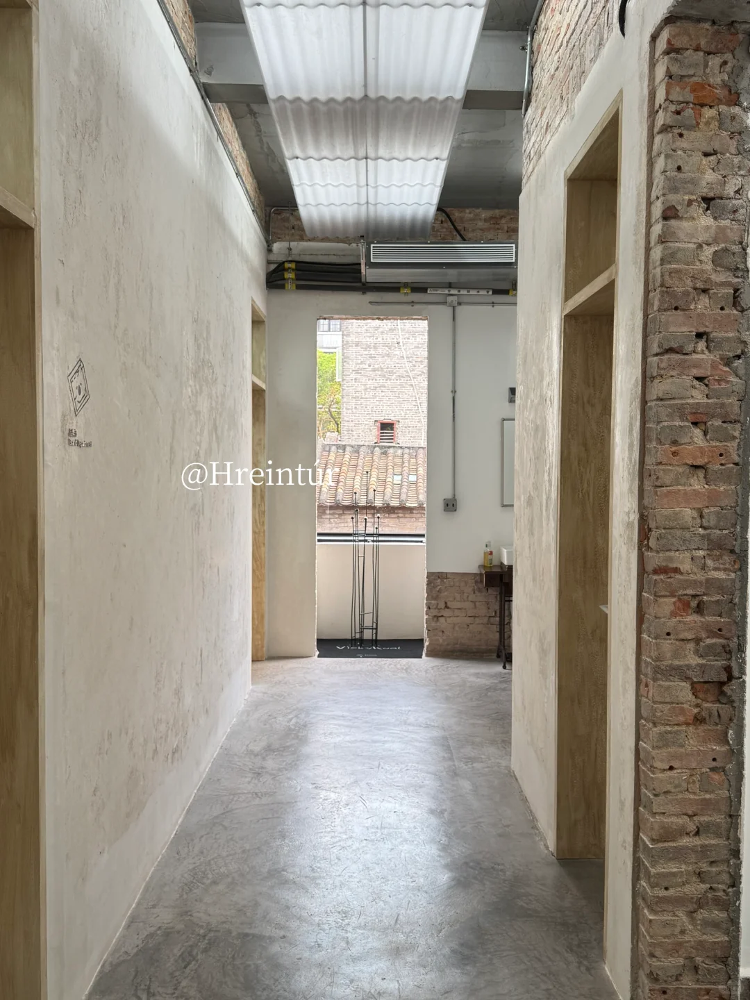 见过袜子展吗？这个工业空间太有艺术感了