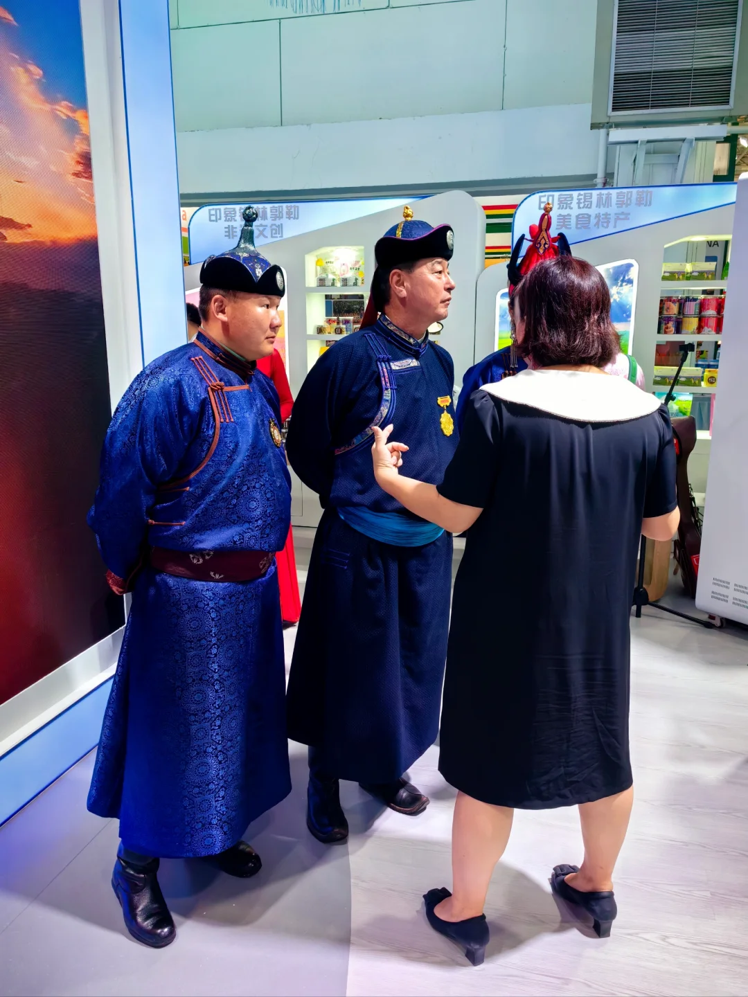 第八届内蒙古文博会正式开幕 好物多多