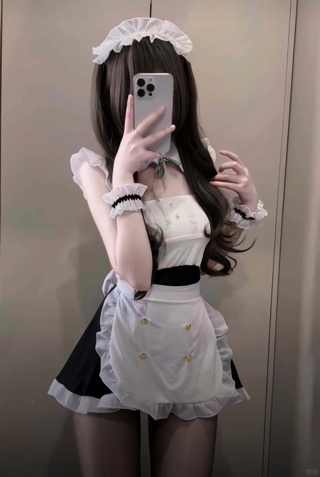 啊啊啊！！！这件衣服太好看了叭！