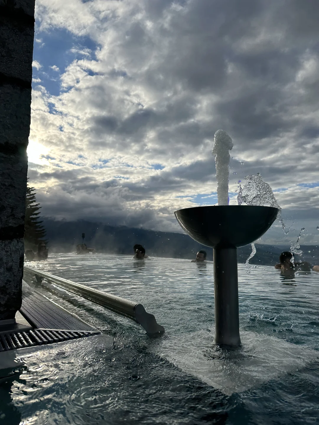 没有穿衣自由吧