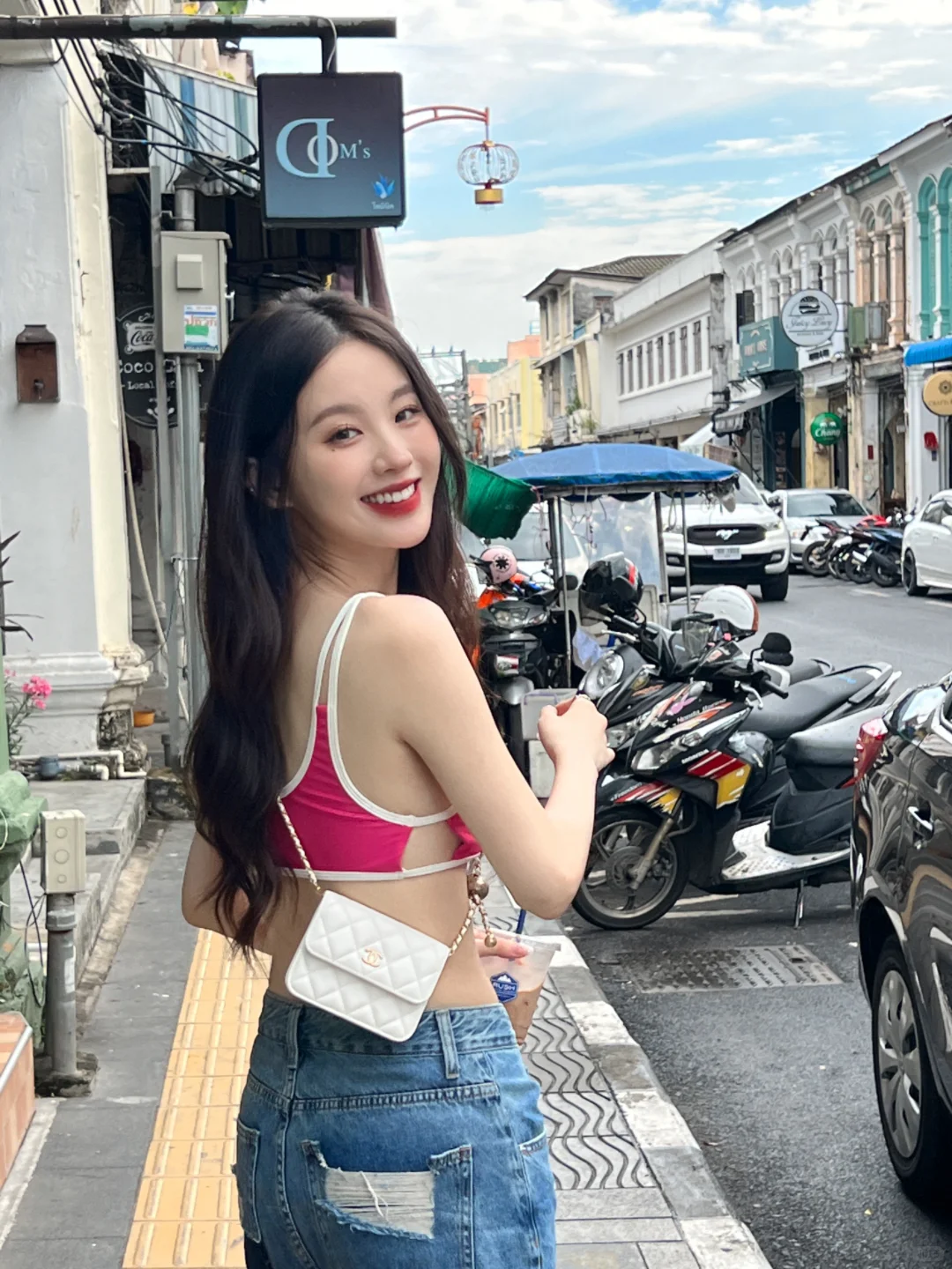 在普吉岛实现穿衣自由?