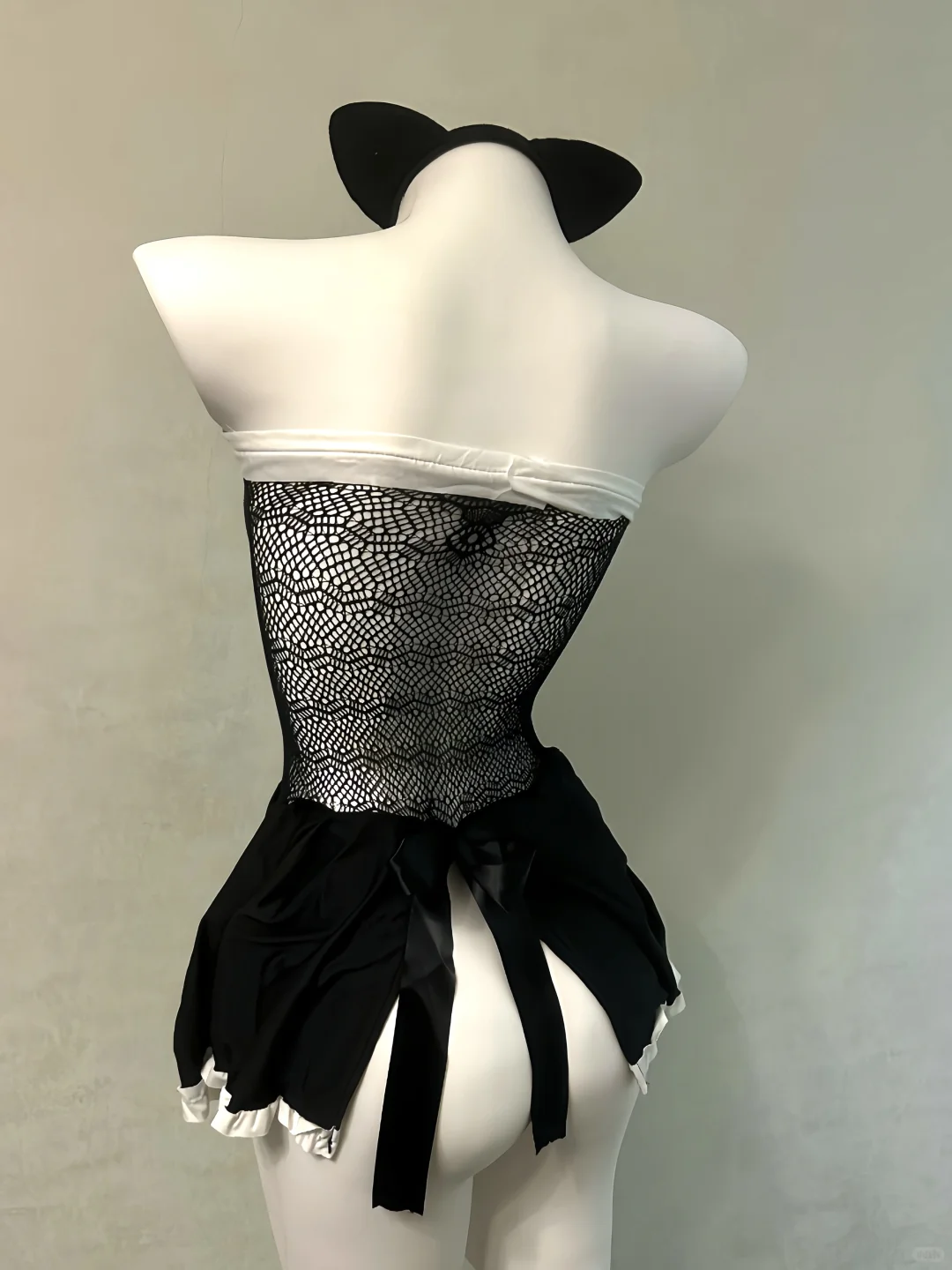 我真的要被这个小猫服萌到了！！！