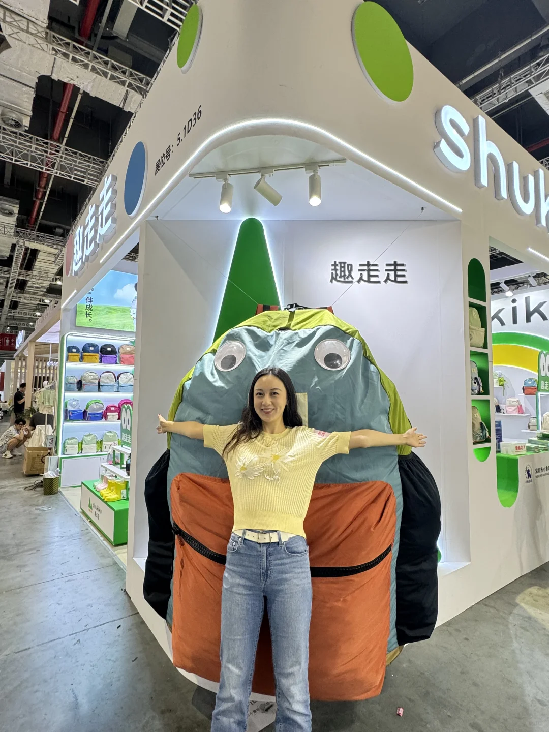 太好逛啦！参加CBME都得推车来扫货！