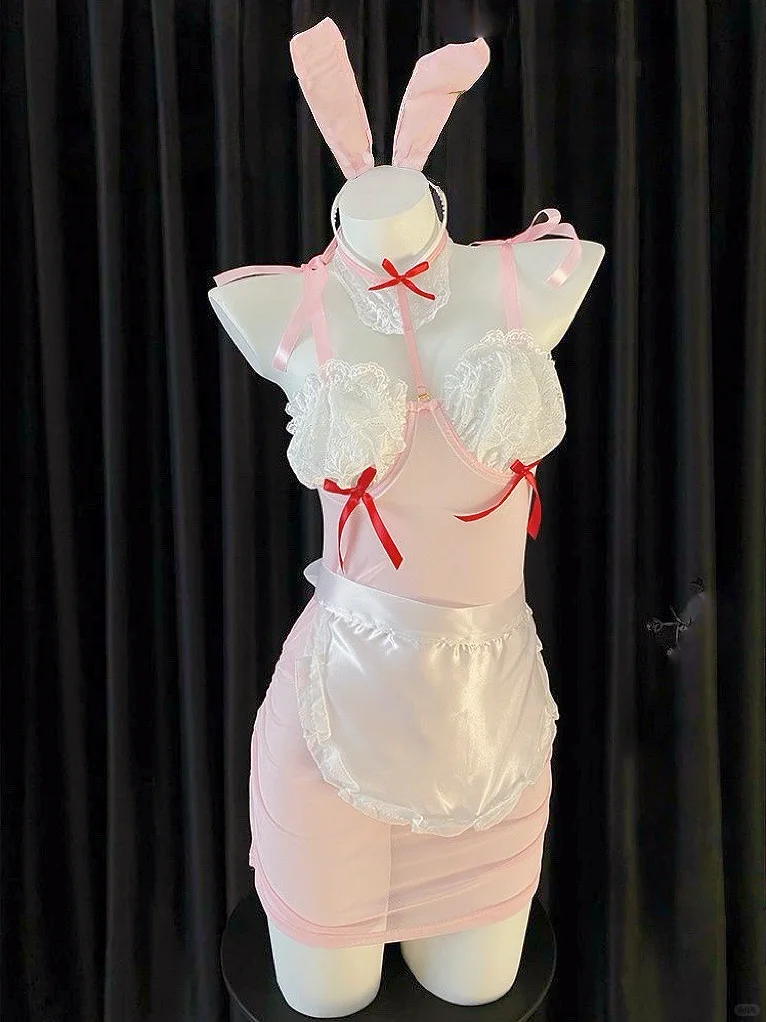 姐妹们这件战袍自带甜妹儿滤镜，实况也好美