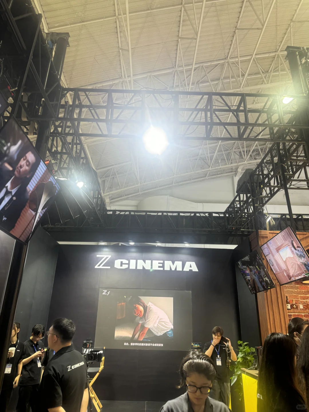 尼康BIRTV展台在这里！尼康创意营?