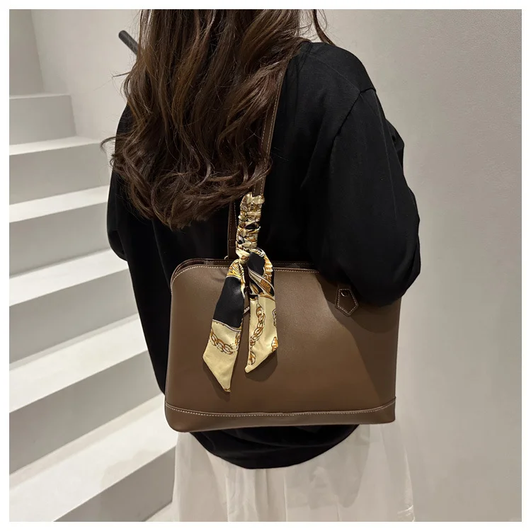 高级轻奢少妇感托特包?彰显女性魅力