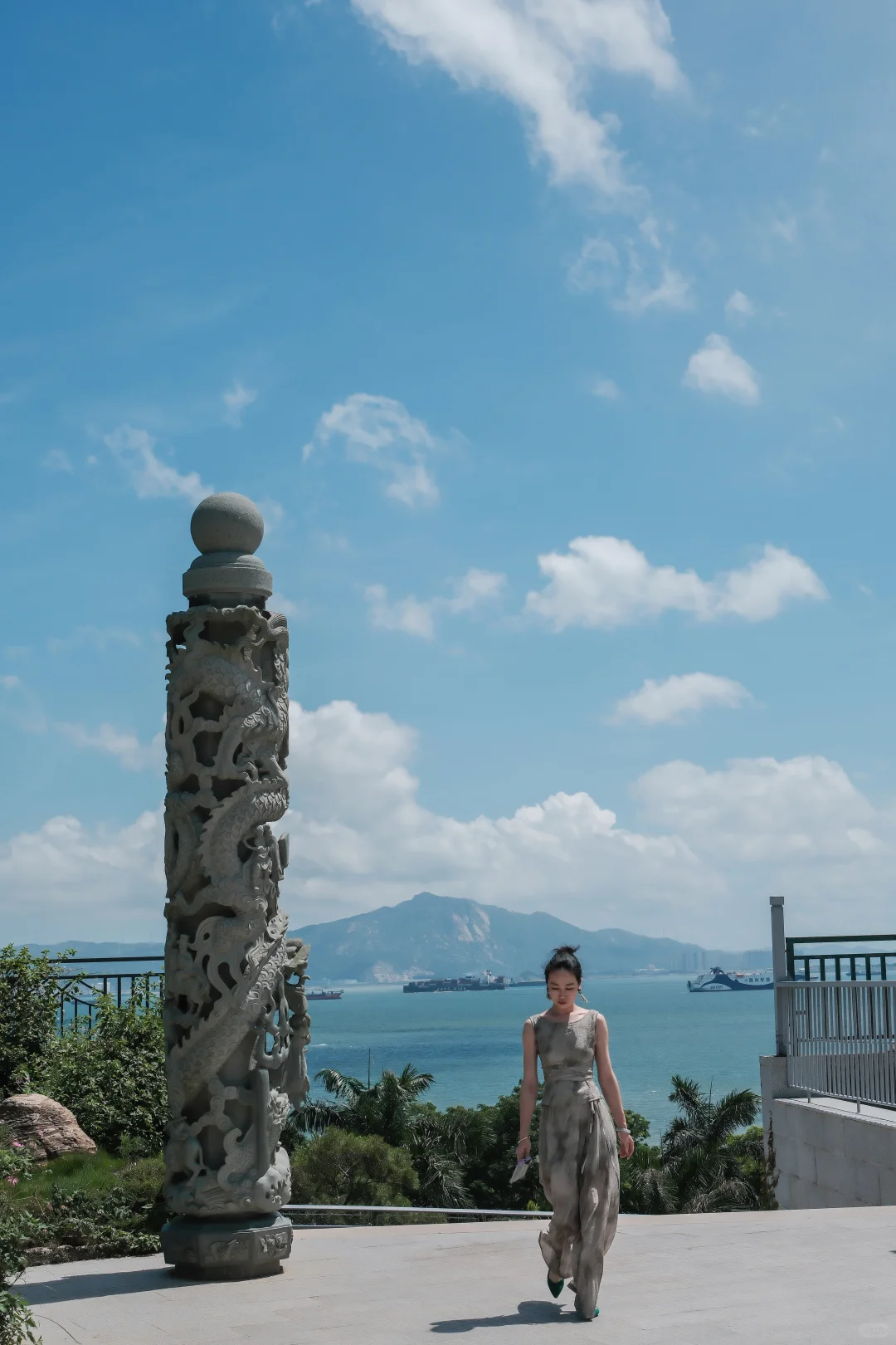 35+穿衣自由｜入伏晒晒背吧