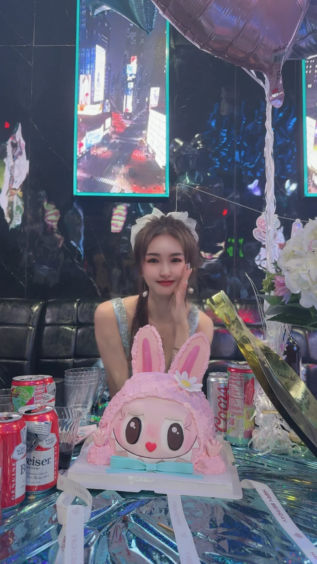 尔湾美少妇天团，女人至死是少女，哈哈哈哈