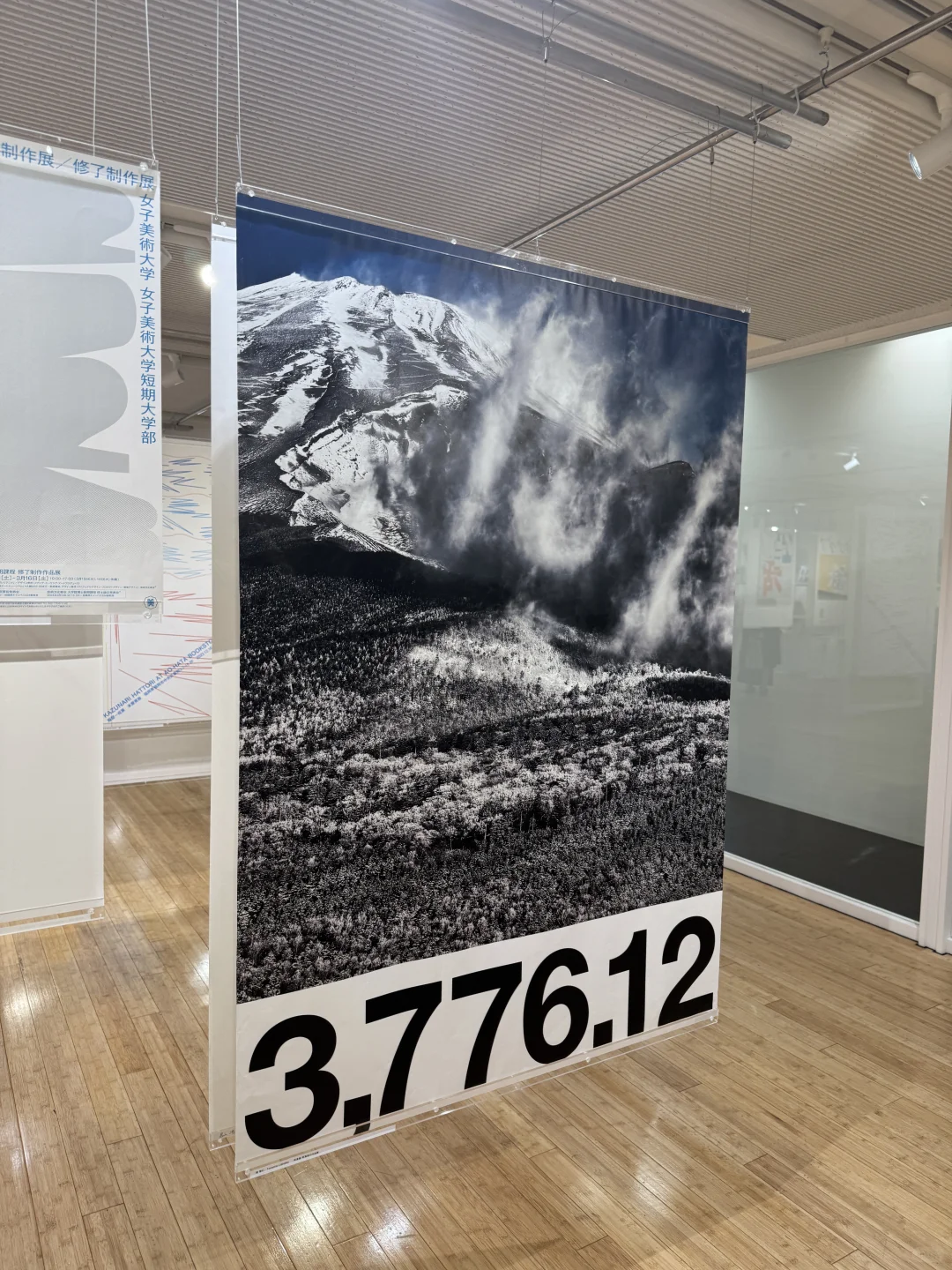 ??不要钱一口气看几百张日本平面设计作品