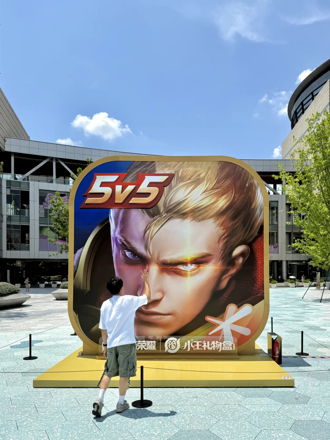 成都人都接到通知了吗？？？农卷疯来了！！！