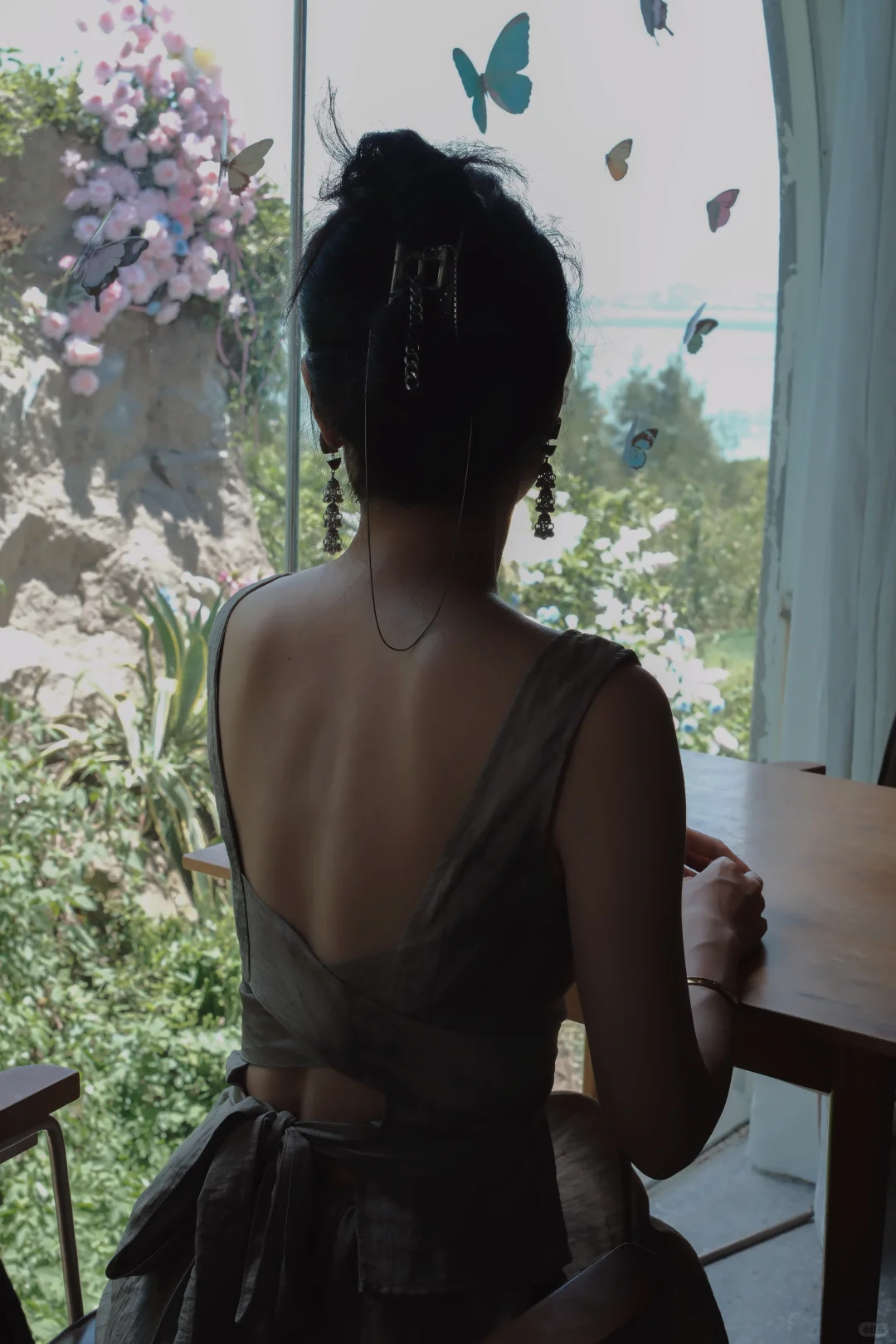 35+穿衣自由｜入伏晒晒背吧