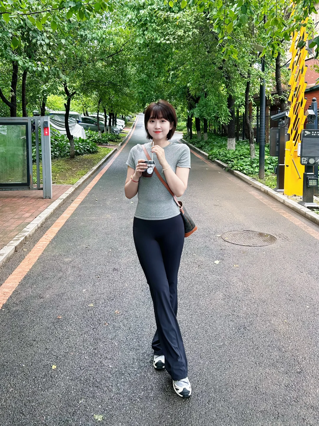 37岁122斤｜打工牛马的瑜伽裤look