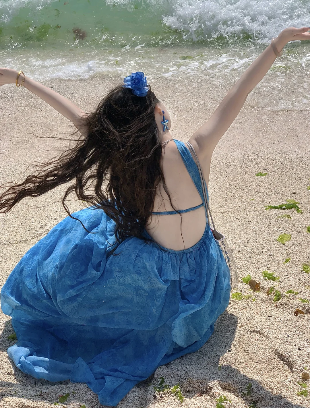 我天！！！被这个?露背裙美晕了！！泰漂亮辣