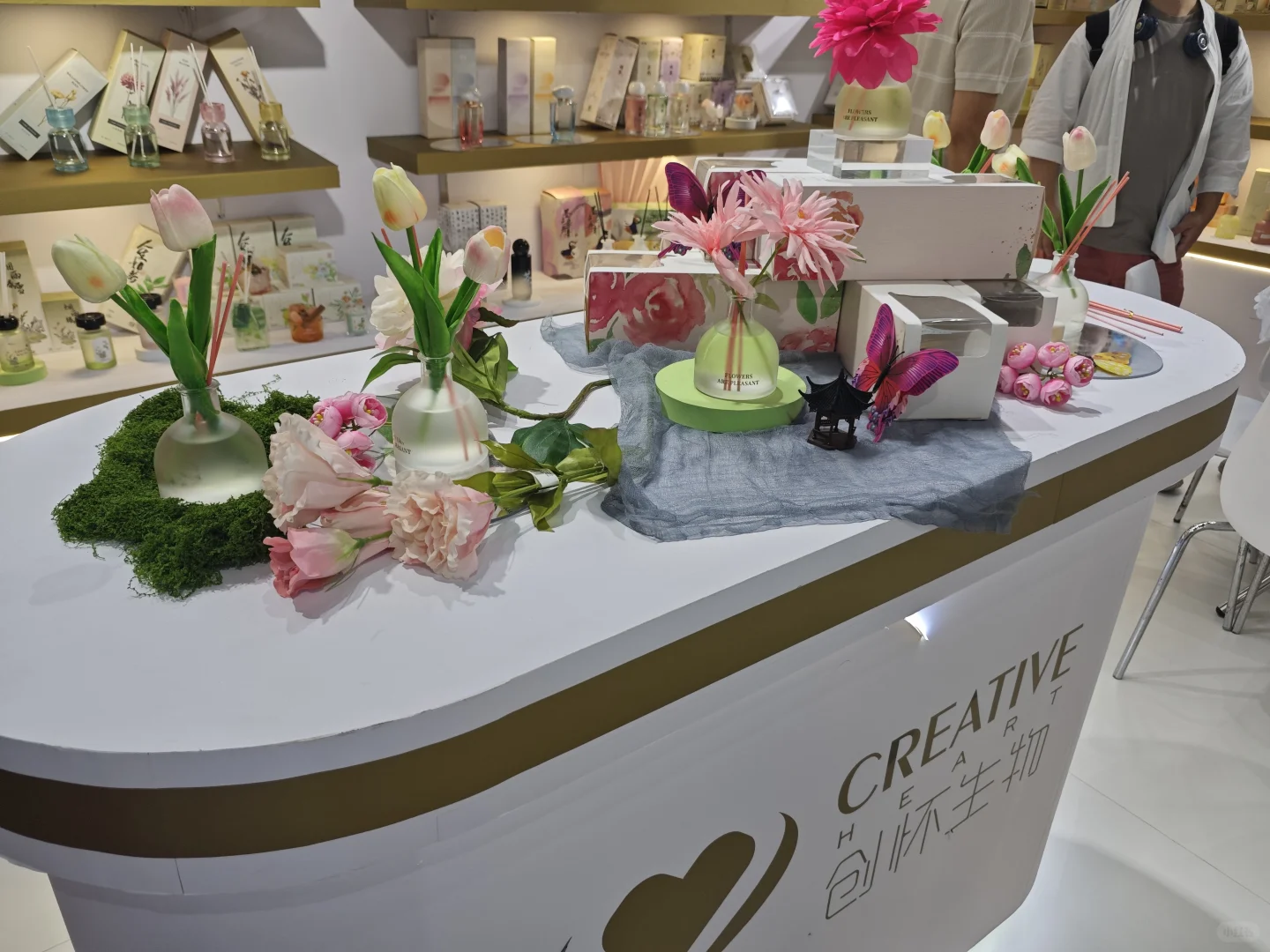 ? 羊毛警告！上海百货展打卡，逛一圈收