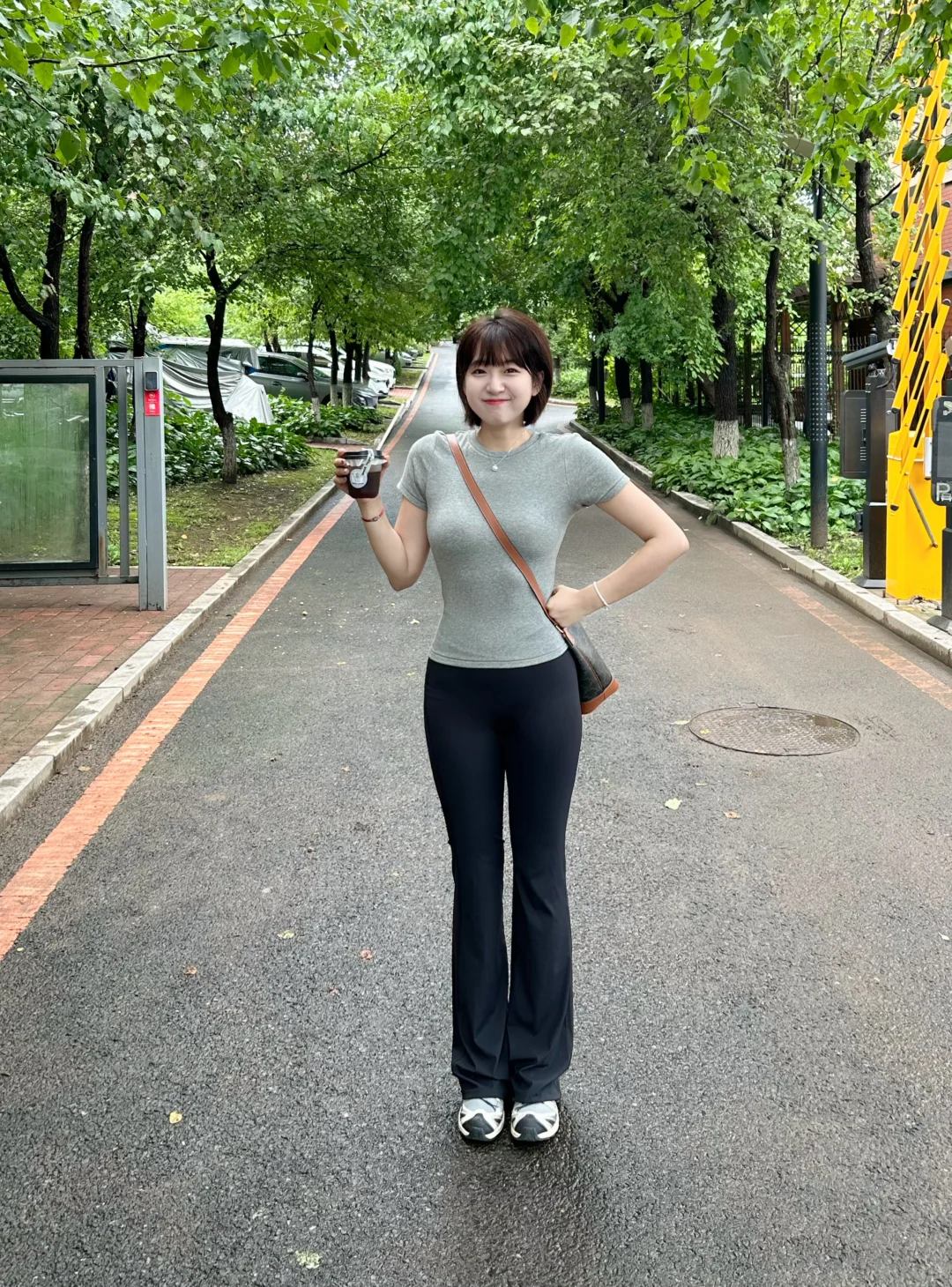 37岁122斤｜打工牛马的瑜伽裤look