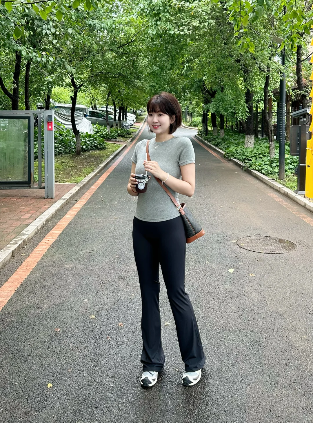 37岁122斤｜打工牛马的瑜伽裤look