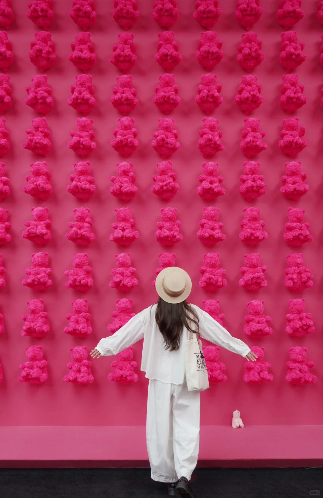 深圳免费新展｜走进满墙的小熊世界?，好可爱