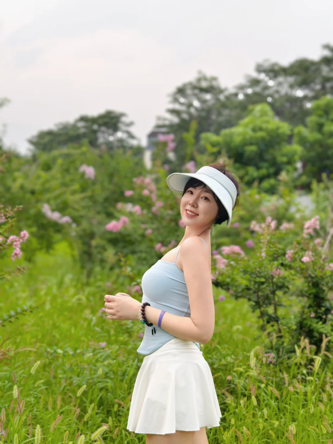 瑜伽服和大自然才是绝配✨