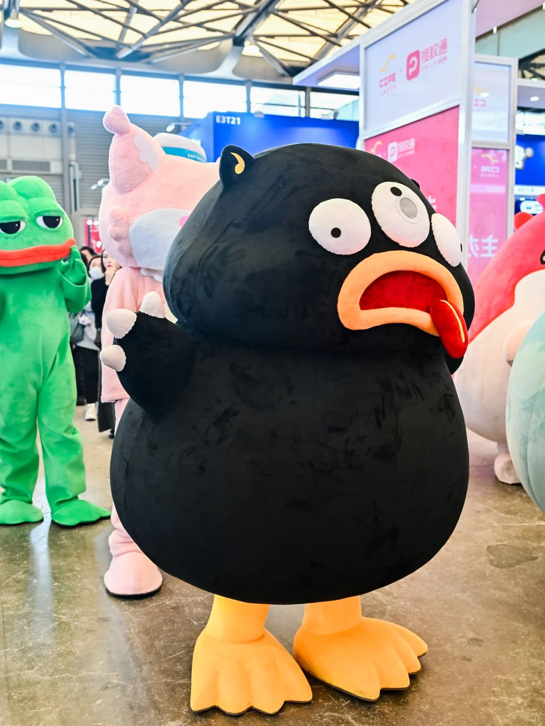 0️⃣元看展｜深圳人的?天堂?国际授权展来啦