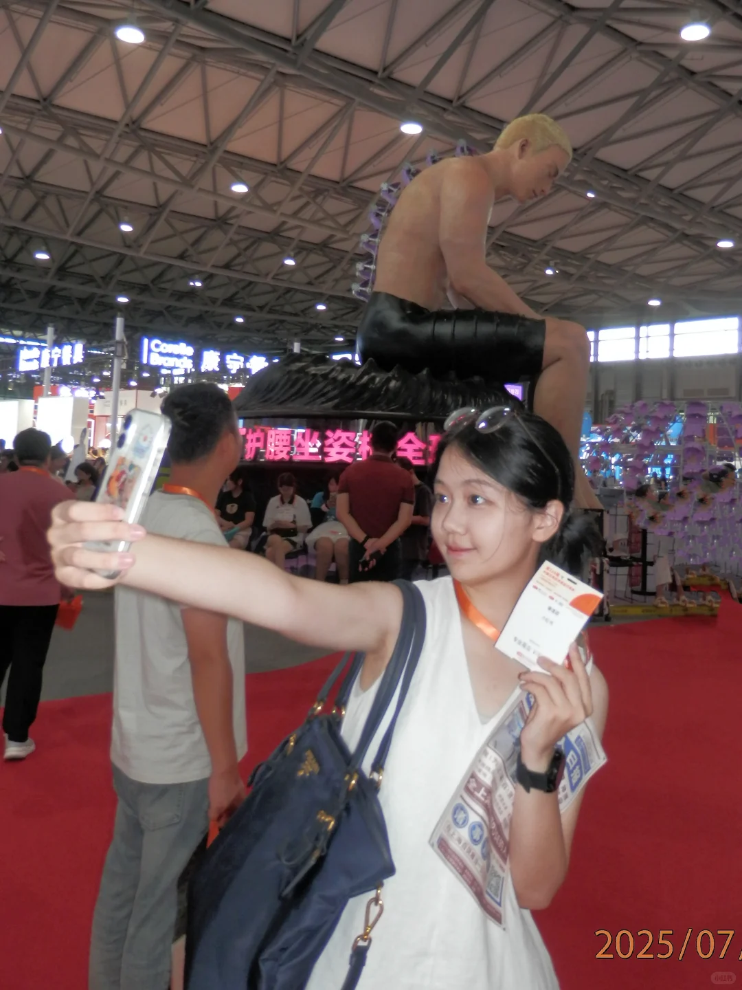 暑假ing｜hku女大勇闯上海百货展！