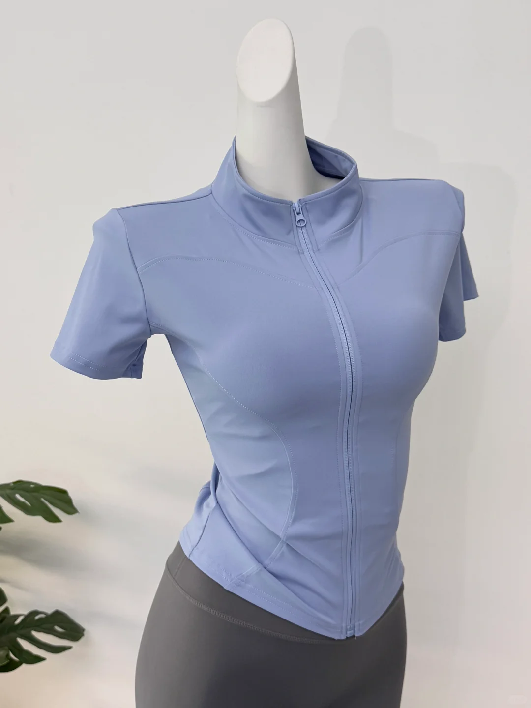 才60+?的运动两件套，还要什么大牌！！