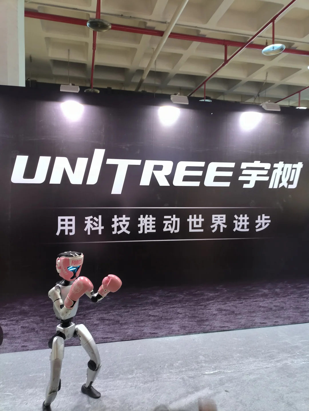 打卡国际广播电影电视展-居然有影视飓风