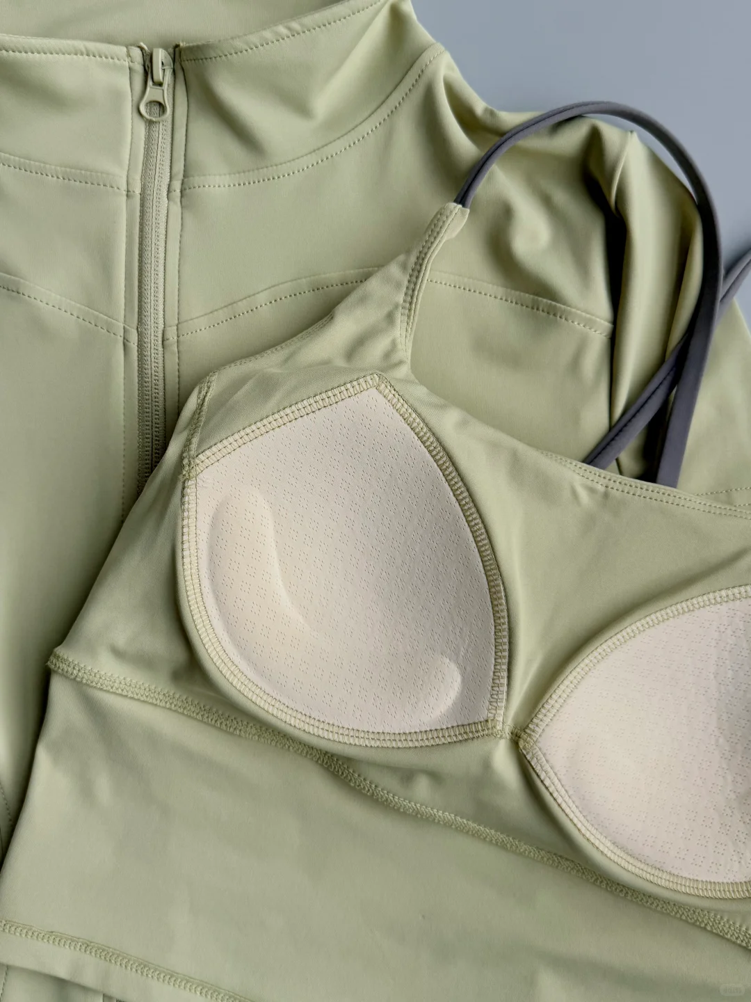 才60+?的运动两件套，还要什么大牌！！