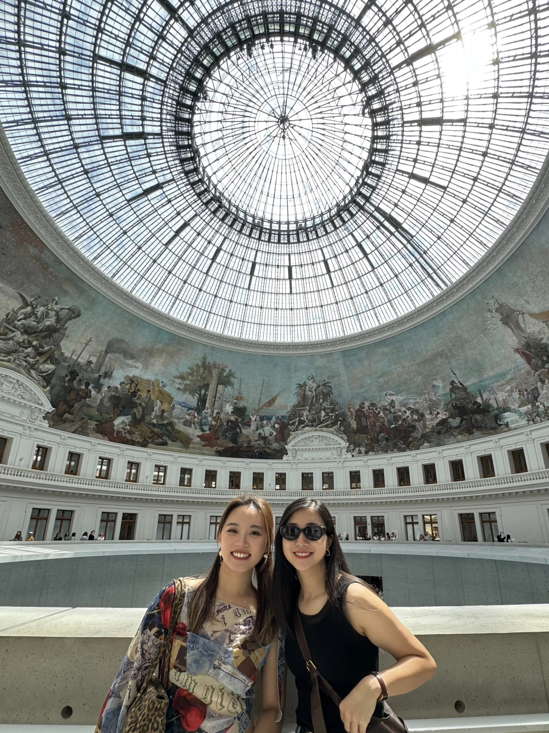 来巴黎看了这个清凉一夏的展